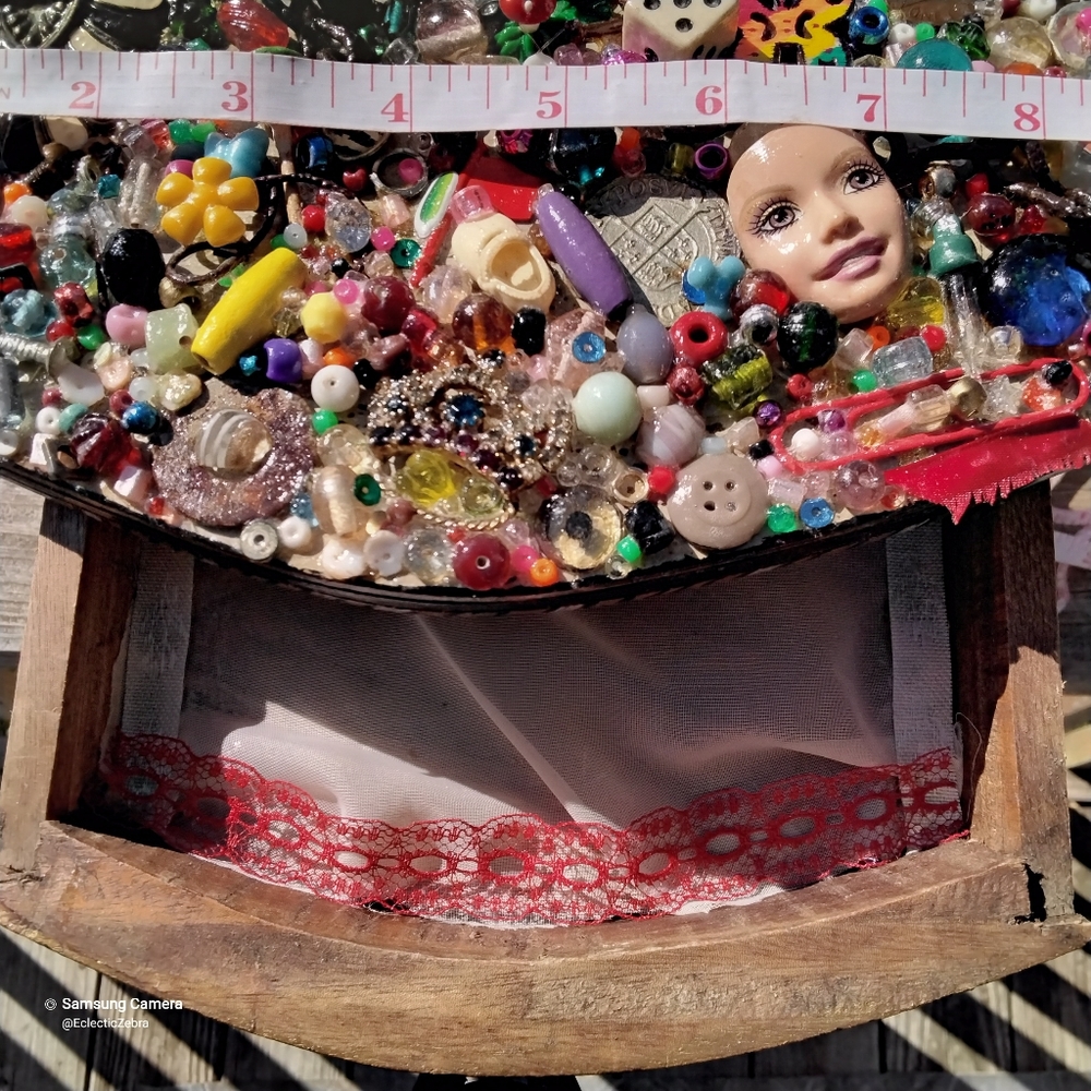 ALTERED ART JEWELRY BOX with 4 drawers - Picture 11 of 16